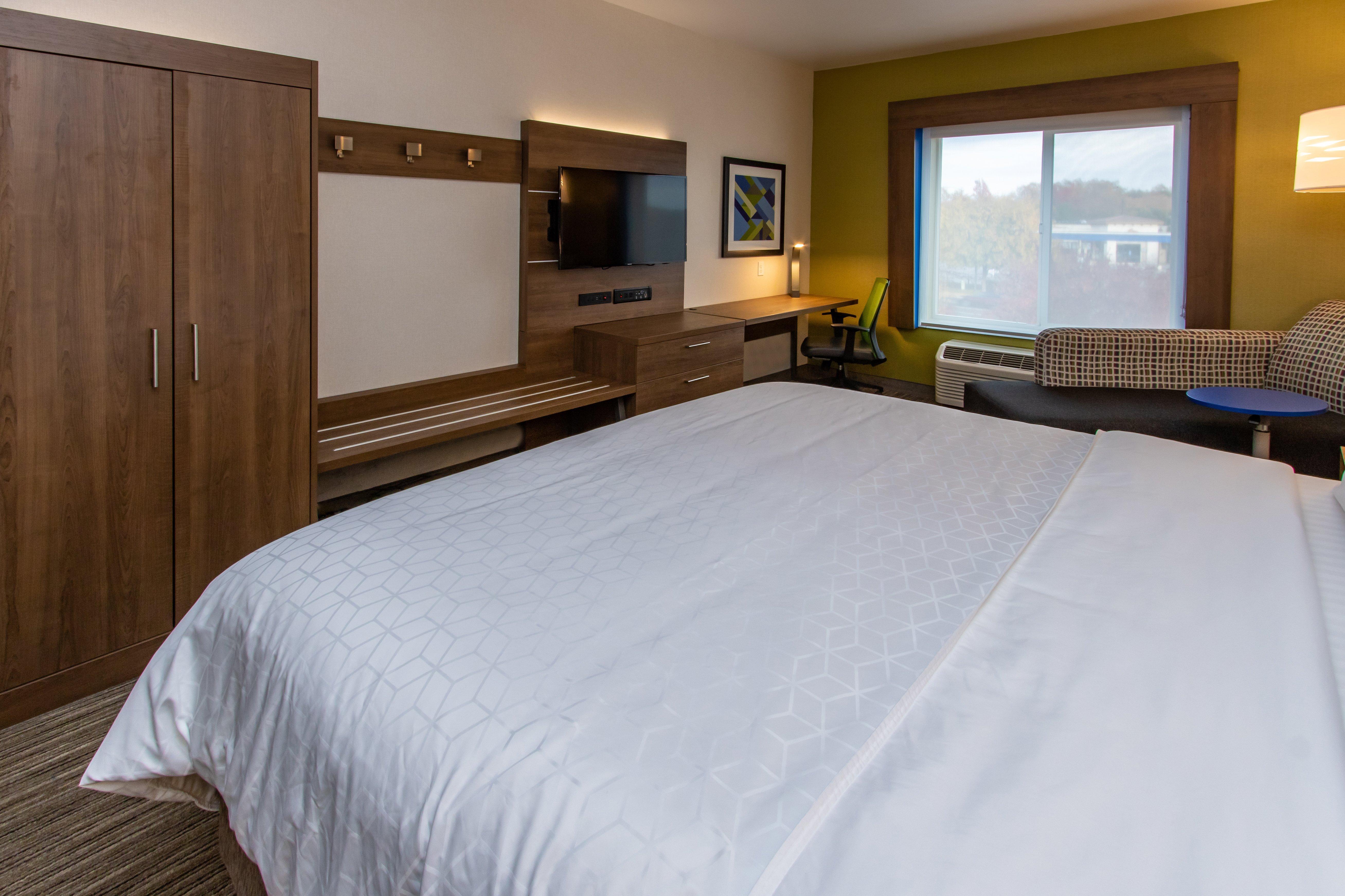 Holiday Inn Express Hotel & Suites Roseville - Galleria Area, An Ihg Hotel Екстер'єр фото
