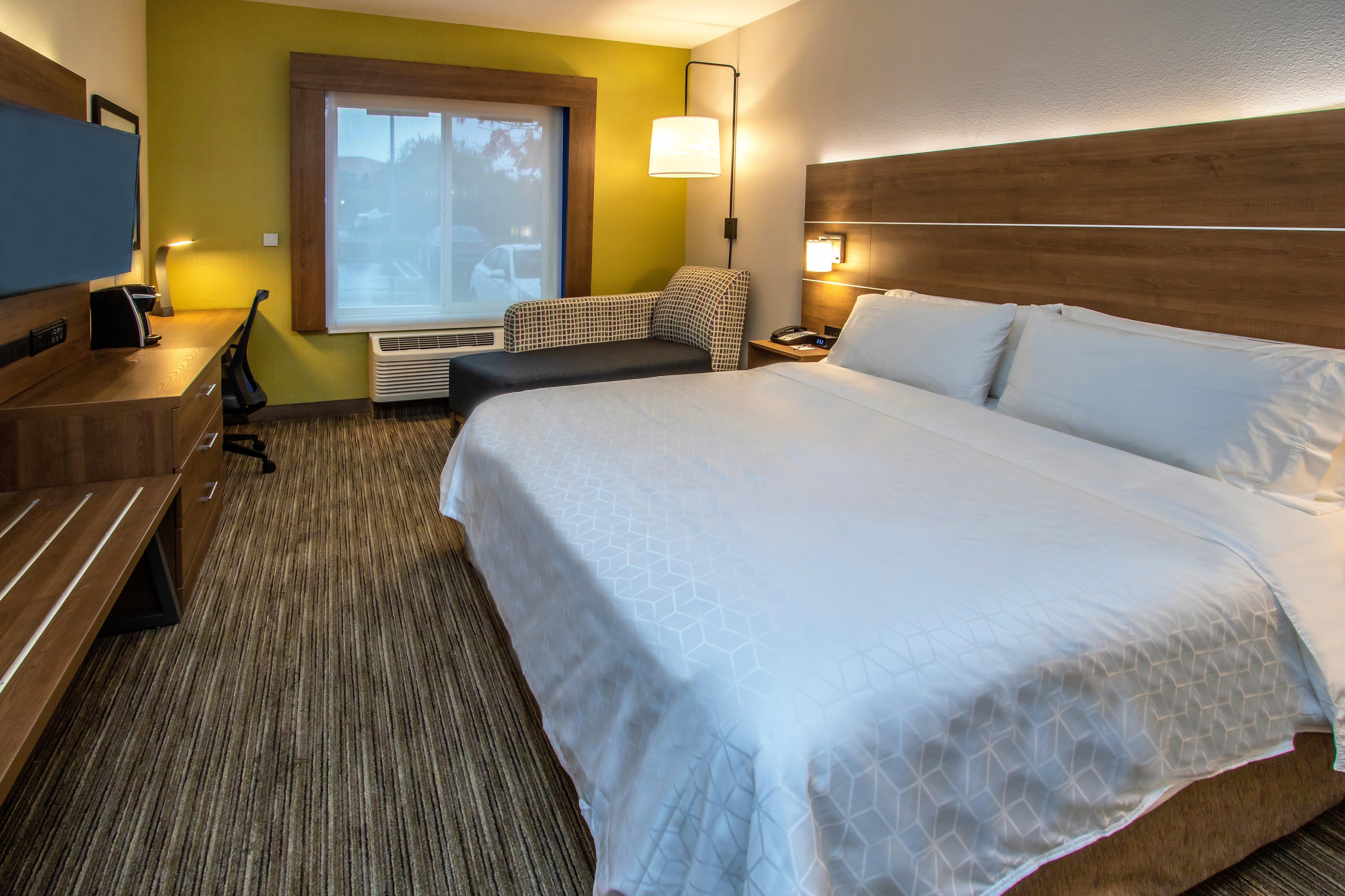 Holiday Inn Express Hotel & Suites Roseville - Galleria Area, An Ihg Hotel Екстер'єр фото