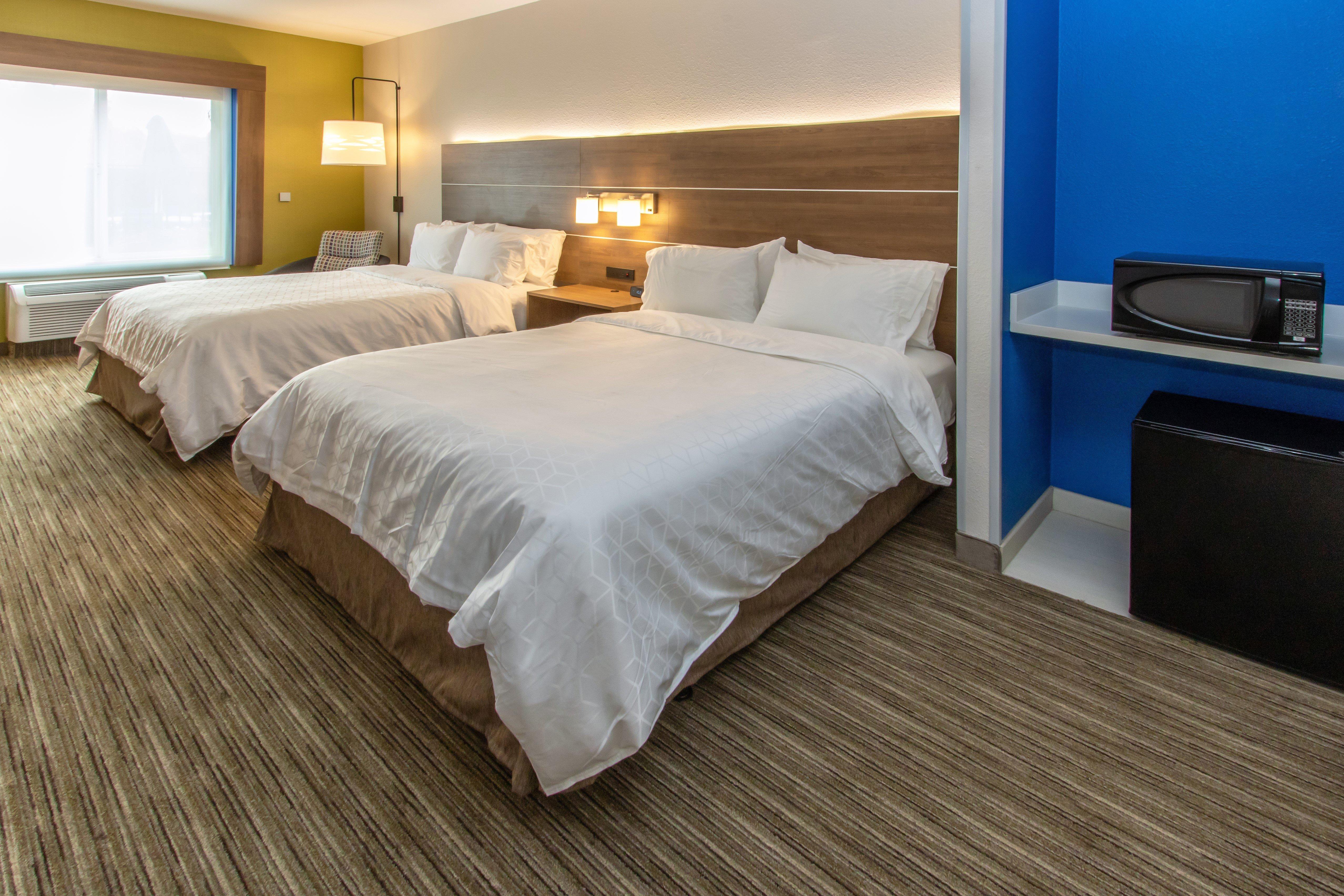 Holiday Inn Express Hotel & Suites Roseville - Galleria Area, An Ihg Hotel Екстер'єр фото